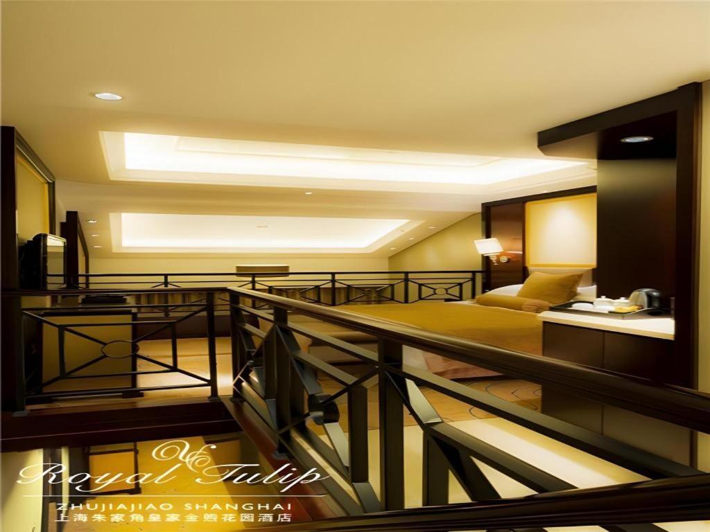 Royal Tulip Hotel Zhujiajiao Shanghai Exterior photo