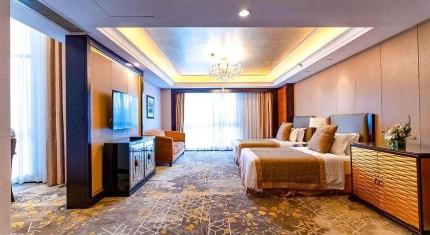 Royal Tulip Hotel Zhujiajiao Shanghai Exterior photo