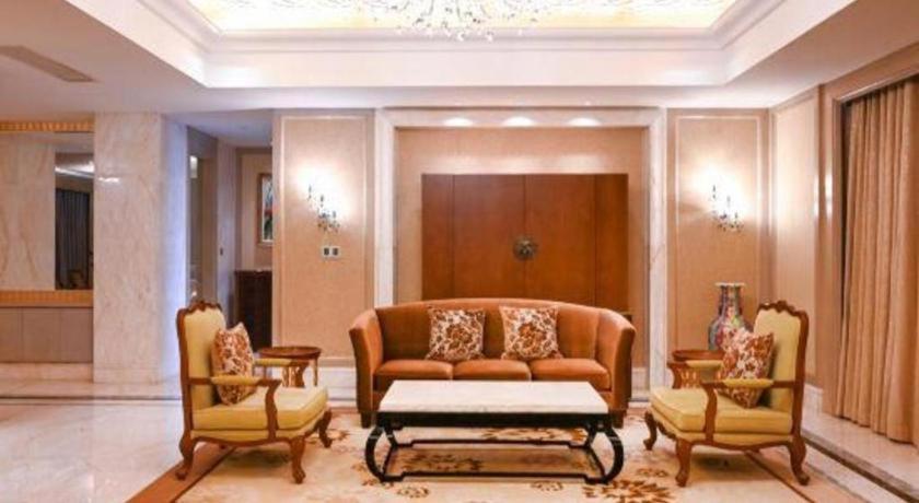 Royal Tulip Hotel Zhujiajiao Shanghai Exterior photo